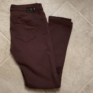 💥2/$60💥MAVI JEANS. SZ. 28. EUC. BURGANDY